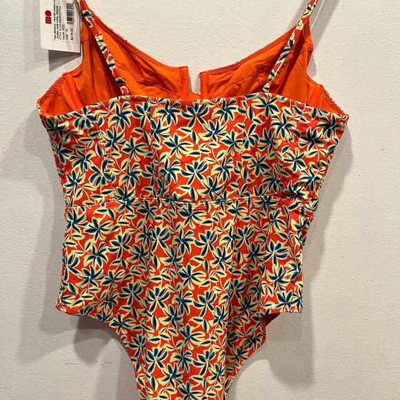 Brand NewThe Veronica - printed Sheenluxe  swimsuit. 🆕 - Picture 5 of 8